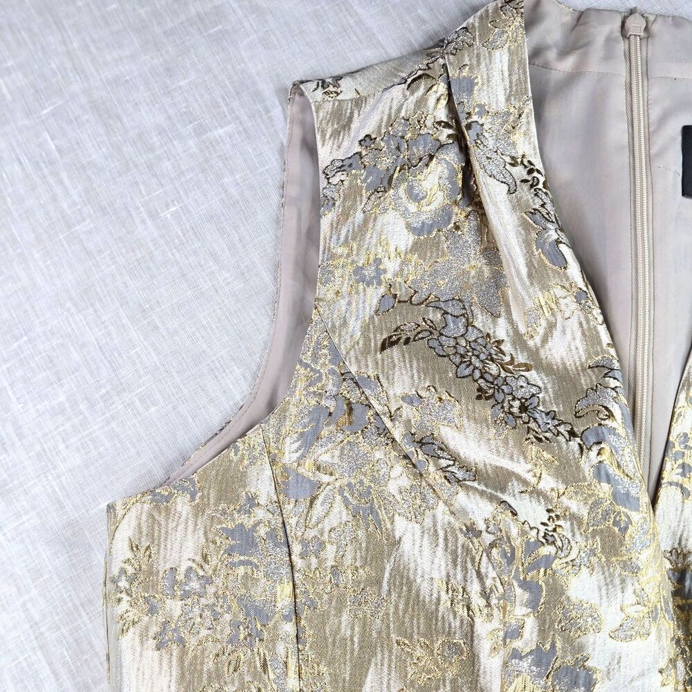 Vince Camuto Metallic Floral Jacquard Fit & Flare Dress Gold Gray 12 NWT - Picture 5 of 15